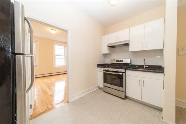 Building Photo - 538 Bramhall Ave