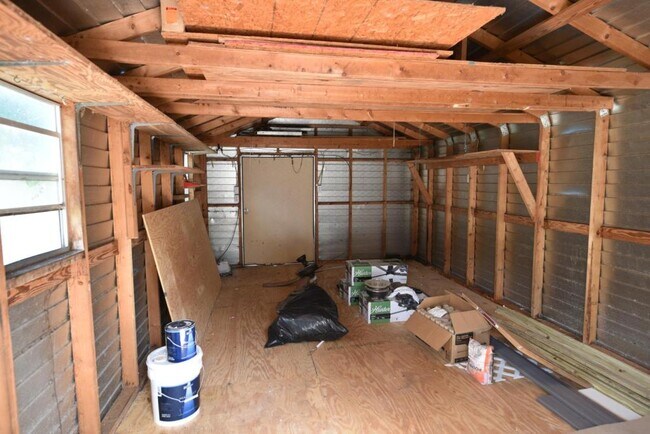 Building Photo - 528 Tennessee Ave