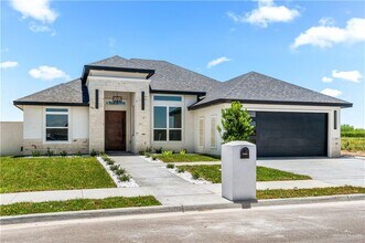 Building Photo - 1200 Arechiga Dr