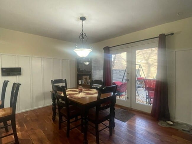 Building Photo - 3 Bedroom Townhouse Minutes from Canyons