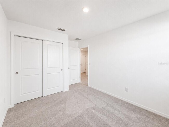 Building Photo - 15144 Cuzcorro Ct