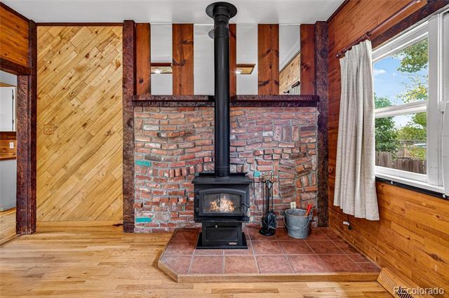 Building Photo - 5519 S Greenwood St