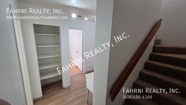 Building Photo - 98-495-495 Pono St