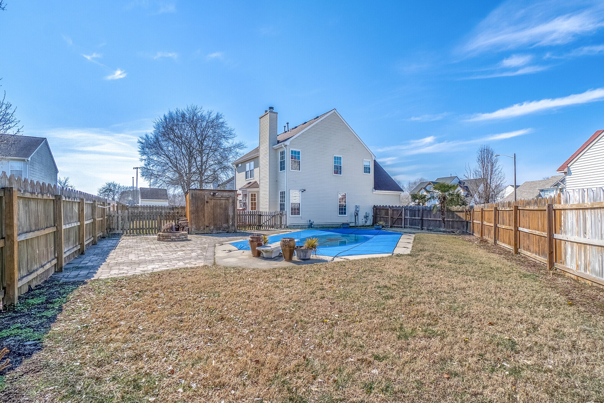 Building Photo - 305 Hidden Falls Ct