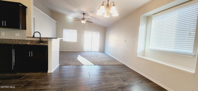 Building Photo - 4956 Rose Elise St