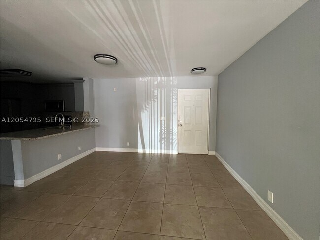 Building Photo - 5801 Riverside Dr
