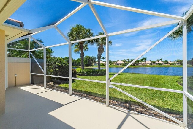 Building Photo - 9083 SE Hawks Nest Ct