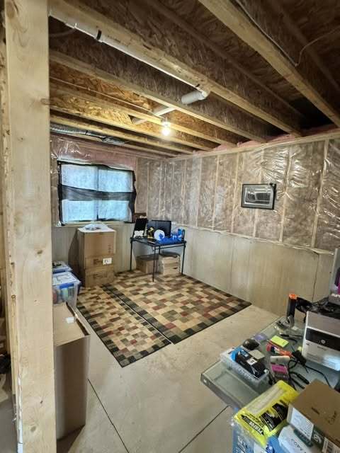 Building Photo - 1208 Kenai Dr
