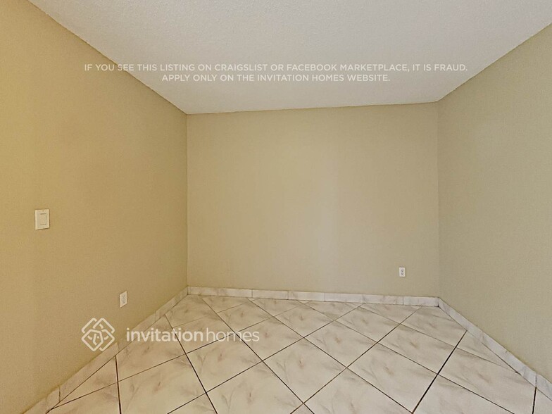 Building Photo - 831 NW 98th Ave