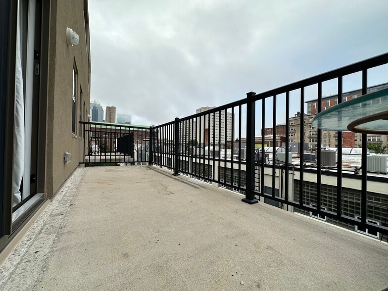 Building Photo - 50 Saint Stephen St