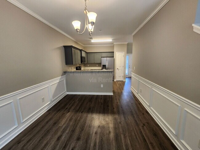 Building Photo - 255 Fieldcrest Dr