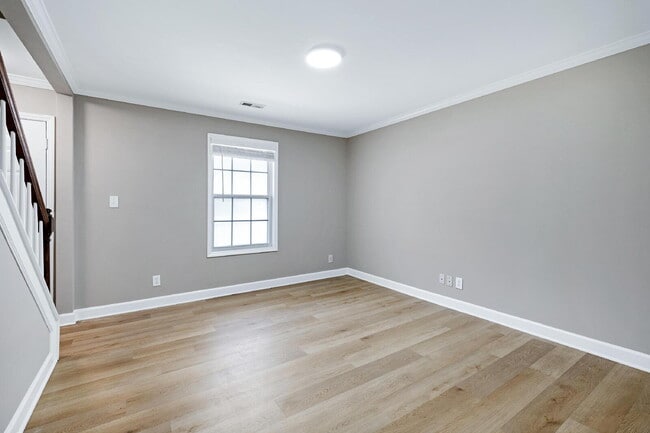 Building Photo - 520 Wyndham Dr