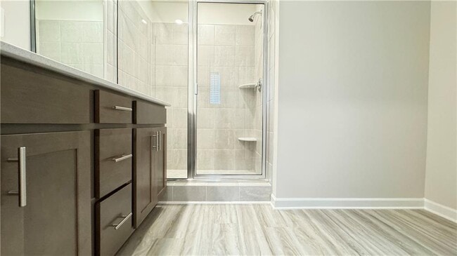 Building Photo - 694 Gabby Pt