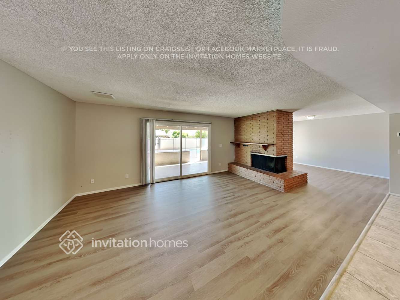 Building Photo - 4033 W San Juan Ave