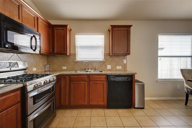 Building Photo - 2731 Herrington Cove
