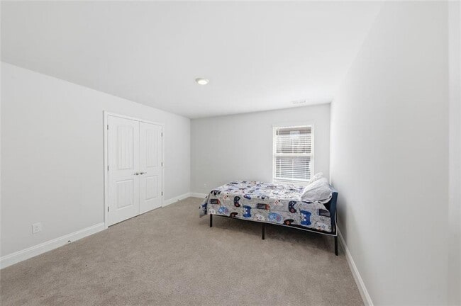 Building Photo - 1861 Abbey Rd