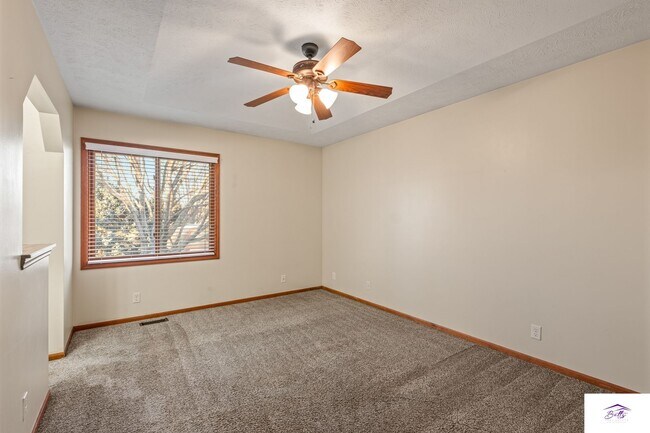 Building Photo - WELCOME HOME!