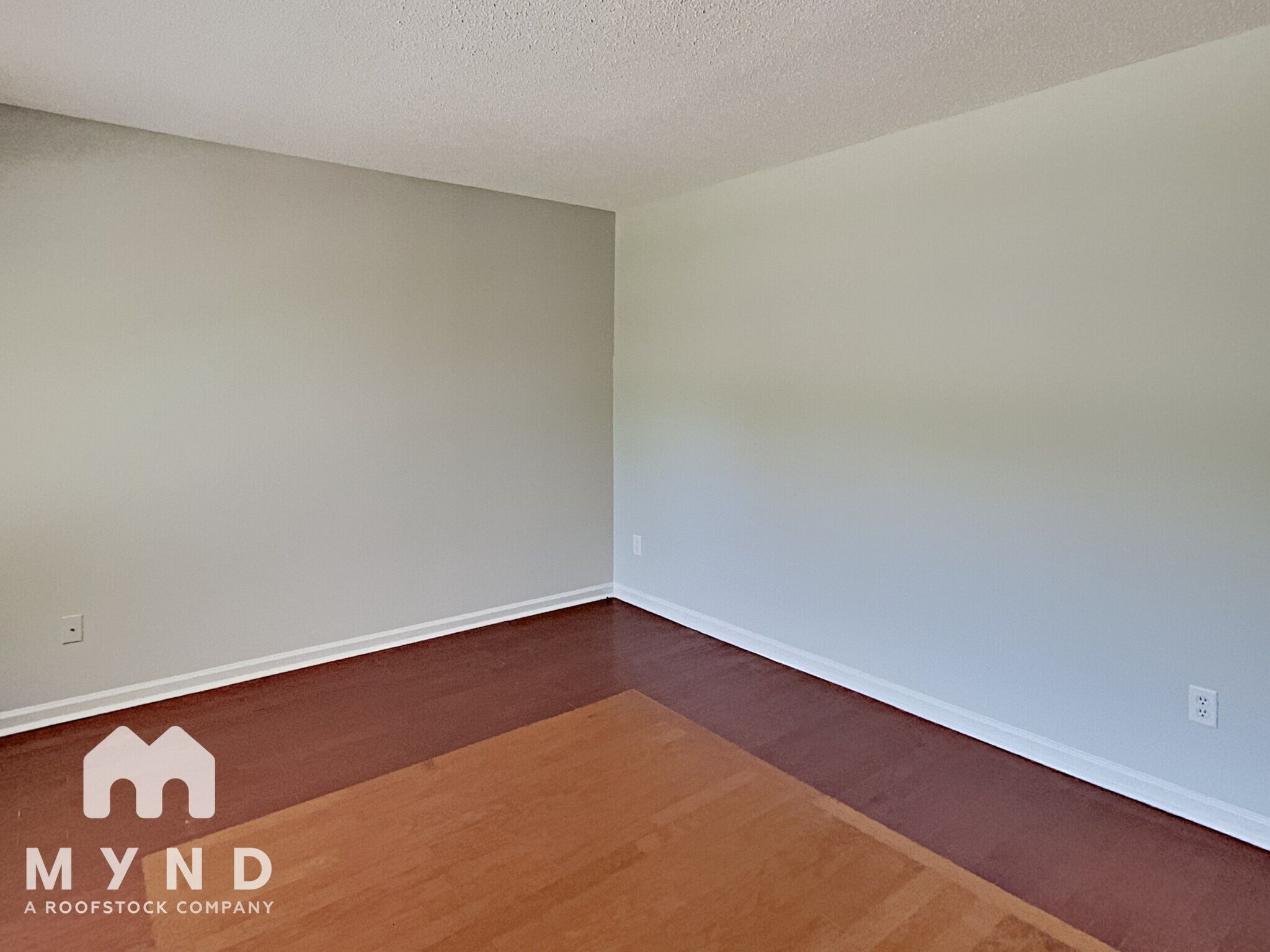 Building Photo - 1518 Lantern Pl