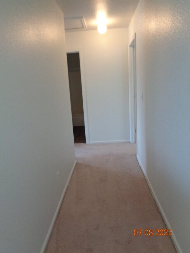 Building Photo - Great home!