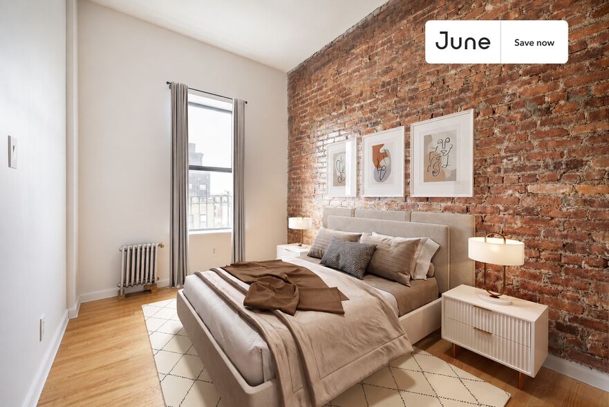 Building Photo - 1507 St Johns Pl