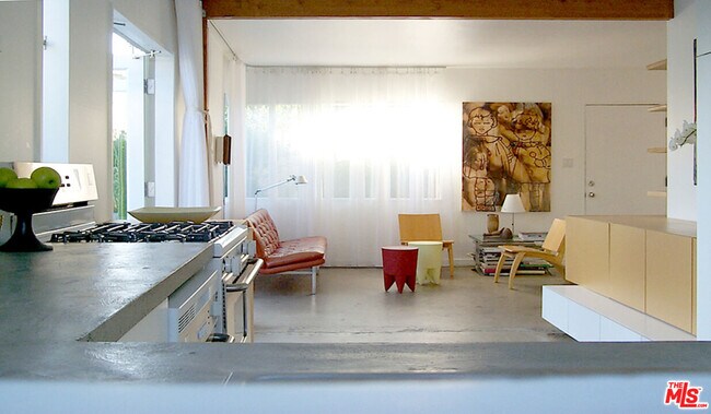 Building Photo - 1819 Euclid St