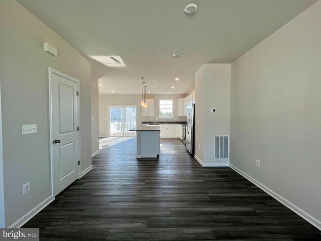 Building Photo - 253 Telluride Wy