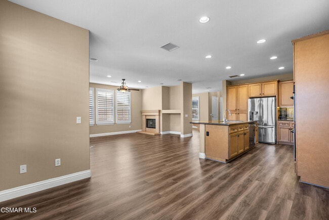 Building Photo - 3638 Young Wolf Dr