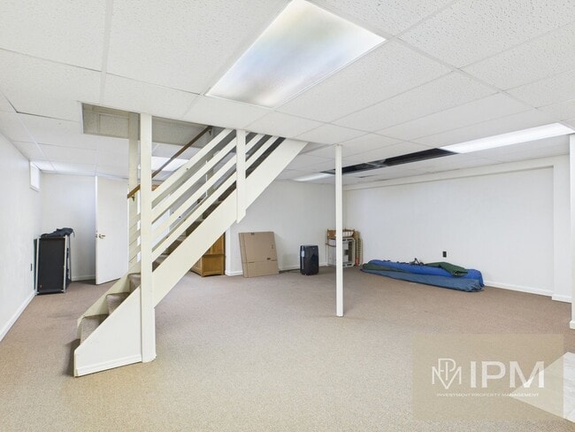 Building Photo - Bright Modern 3 Bedroom, 2 Bath Home in Eastern York Schools!