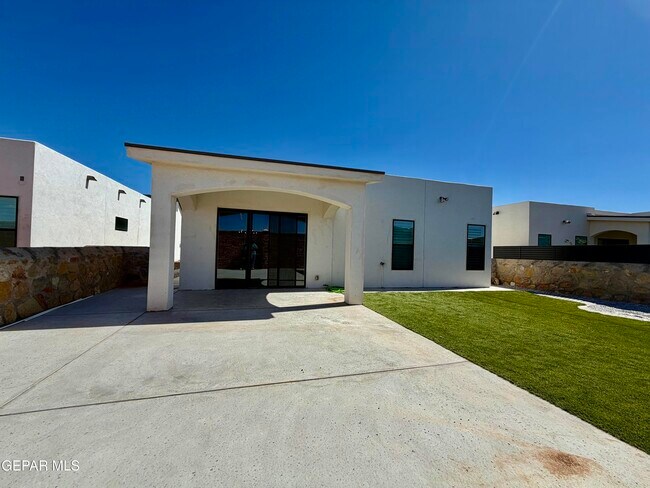 Building Photo - 15313 PROMISE