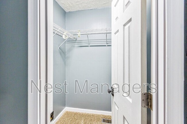 Building Photo - 808 Ethelored St