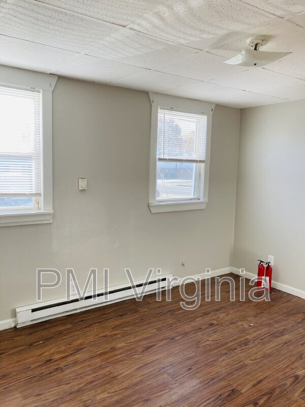 Building Photo - 4802 Norvella Ave