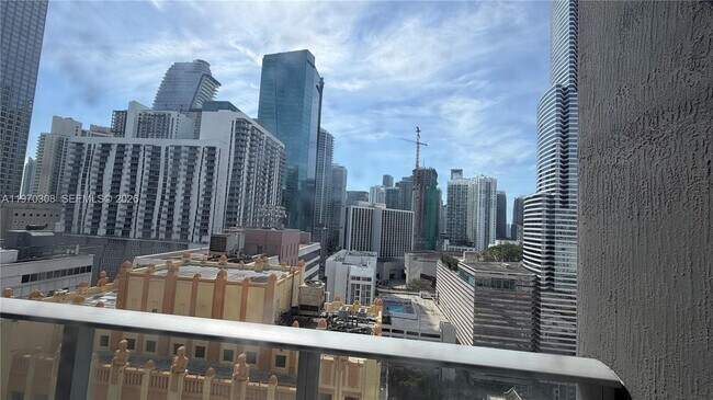 Building Photo - 151 SE 1st St