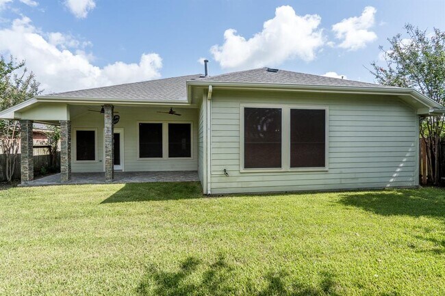 Building Photo - 9503 Tartan Manor St