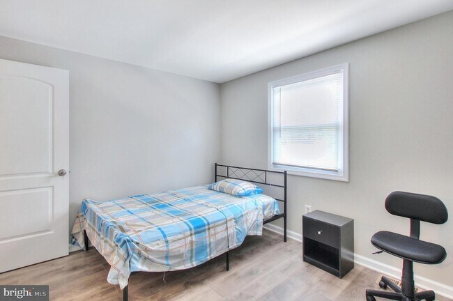 Building Photo - 9919 Boise Rd