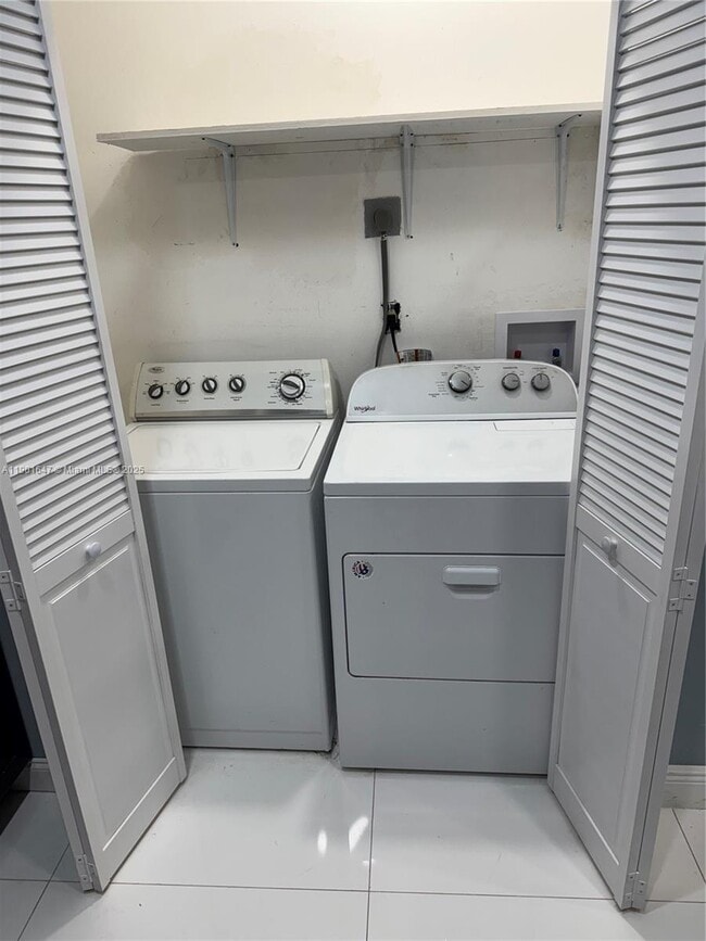 Building Photo - 7699 SW 153rd Ct