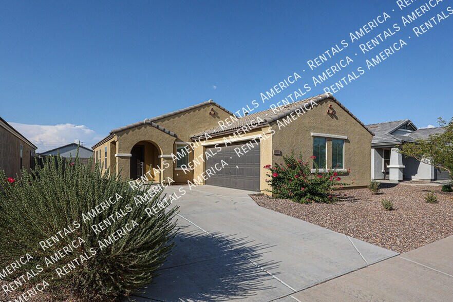 Building Photo - 932 Kachina Dr