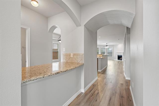 Building Photo - 689 Bonham Dr