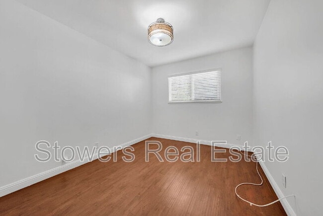 Building Photo - 40232 San Sebastian Pl