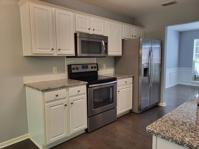 Building Photo - 3 bedroom home in Edindale