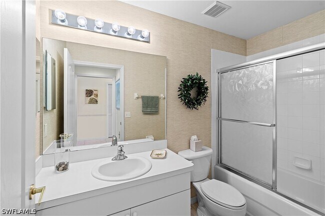 Building Photo - 3790 Sawgrass Way