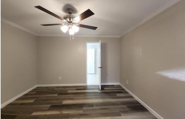 Building Photo - 305 Meadow Ct
