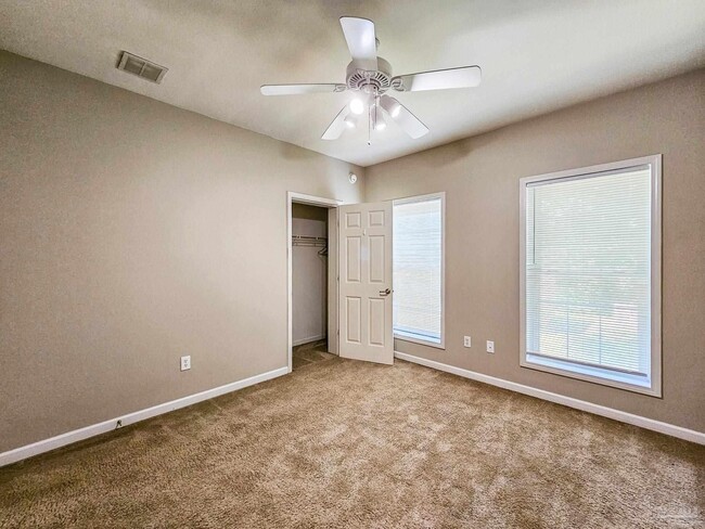 Building Photo - 3210 Seabrook St