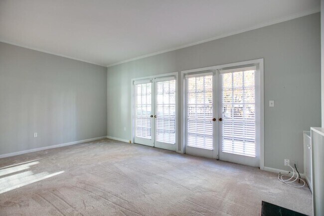 Building Photo - 4505 Harding Pike