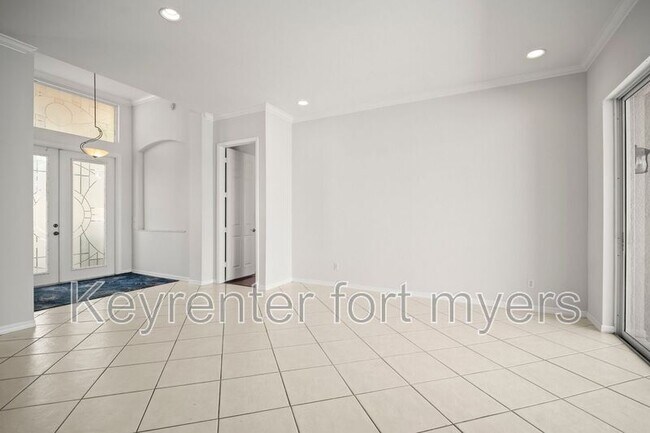 Building Photo - 1072 Port Orange Way