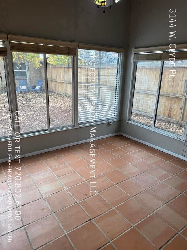 Building Photo - 3144 W Clyde Pl