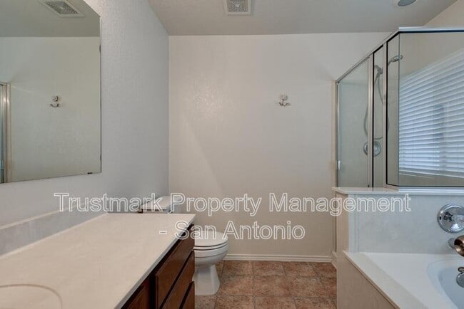 Building Photo - 10903 Dewlap Trail