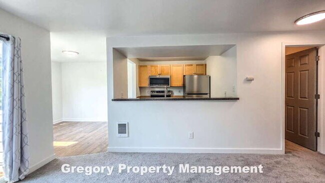 Building Photo - 6700 NE 182nd St