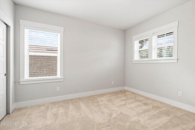 Building Photo - 21 Pine Blossom Trl