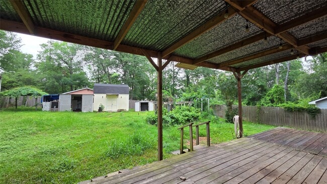 Building Photo - 10635 Royal Cavins Dr