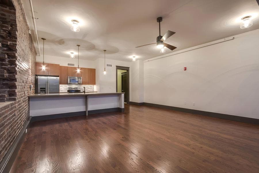 Building Photo - 416 S Gay St